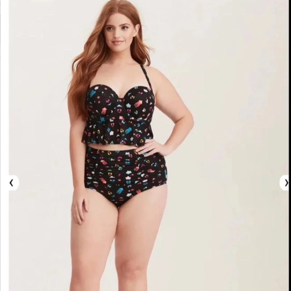 New! Torrid 2 Piece Swimsuit Set! New With Tags!!